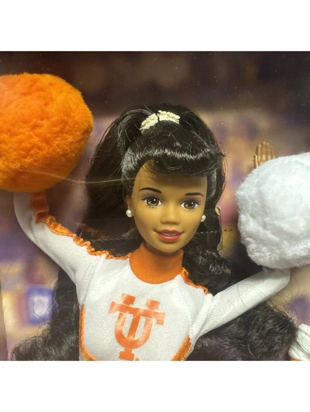 1997 University Of Tennessee Barbie Doll Volunteers Cheerleader Brown Hair Skin